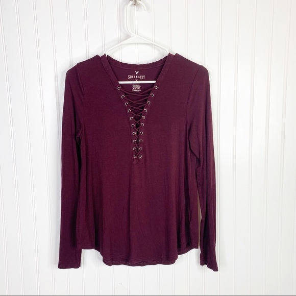 American Eagle Soft and Sexy Lace Up Long Sleeve - Picture 1 of 4